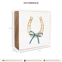 Horseshoe Bow Block Sign