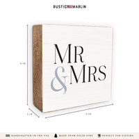 Mr & Mrs White/Navy Block Sign