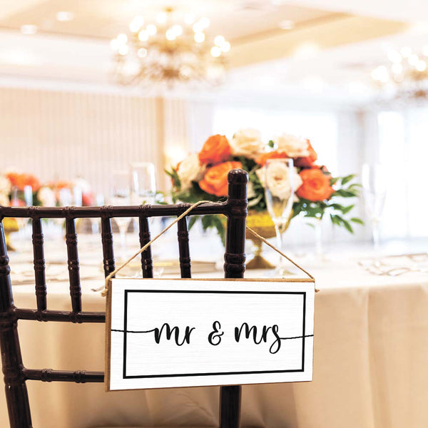 Mr & Mrs Twine Sign
