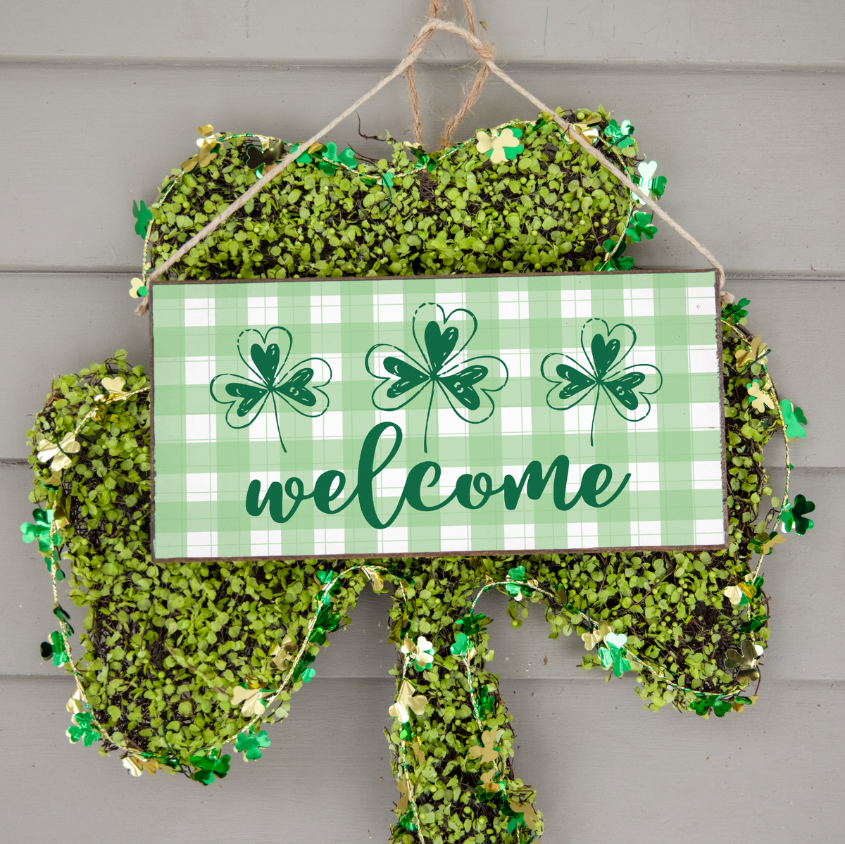 Welcome Plaid Shamrocks Twine Sign