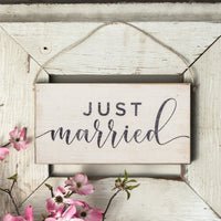 Just Married Twine Sign